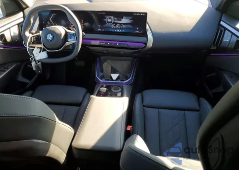 2025 BMW X3 30 xDrive из США, поврежденный, VIN 5UX53GP06S9001713